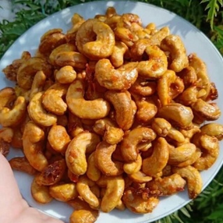 Hạt điều tỏi ớt - siêu ngon 100g