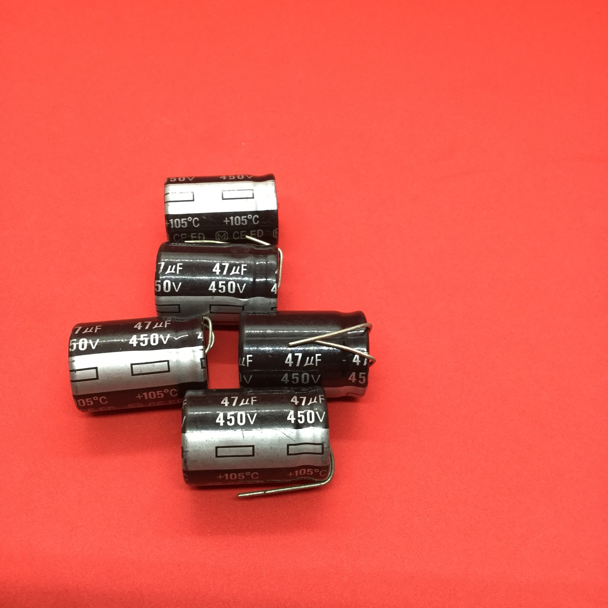 Tụ hoá 47uf—450 v (5 chiếc)