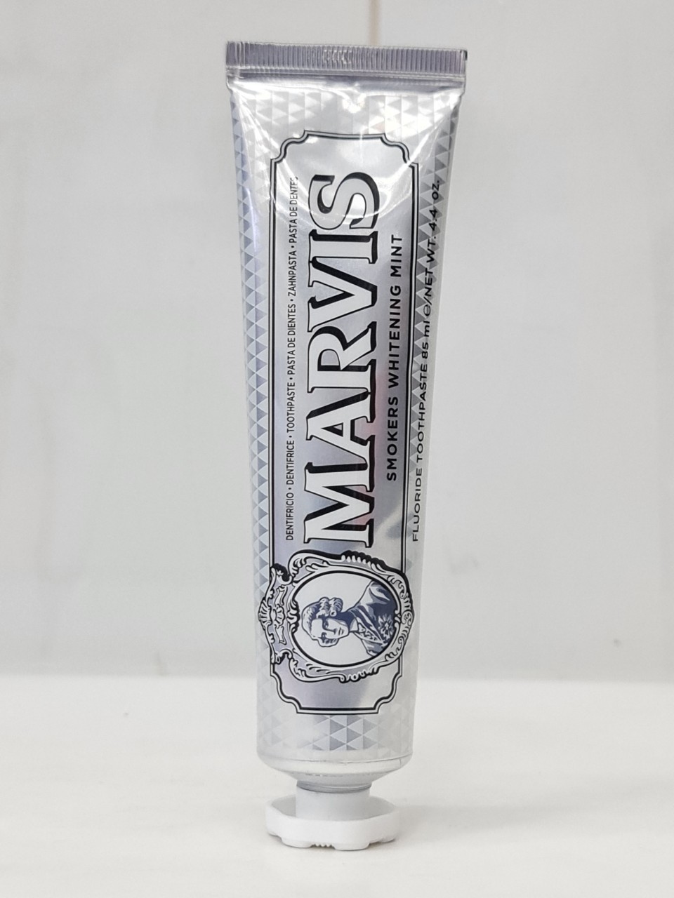 Kem Đánh Răng Marvis Whitening Mint 85ml Ý