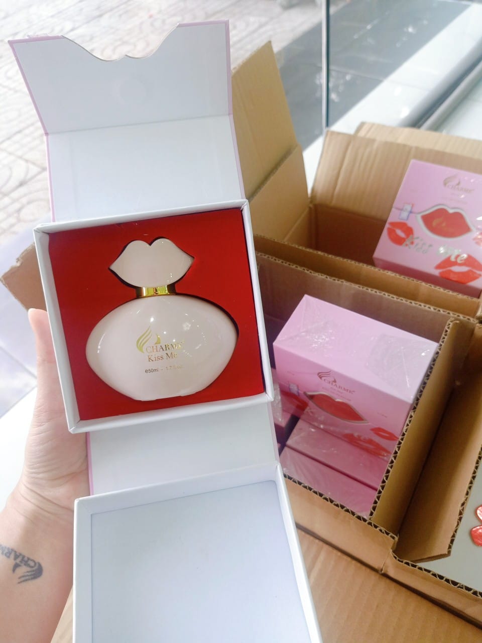 NƯỚC HOA KISS ME NỮ 50ML