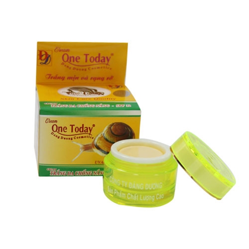 Kem trắng da chống nắng SPF50 One Today 10g