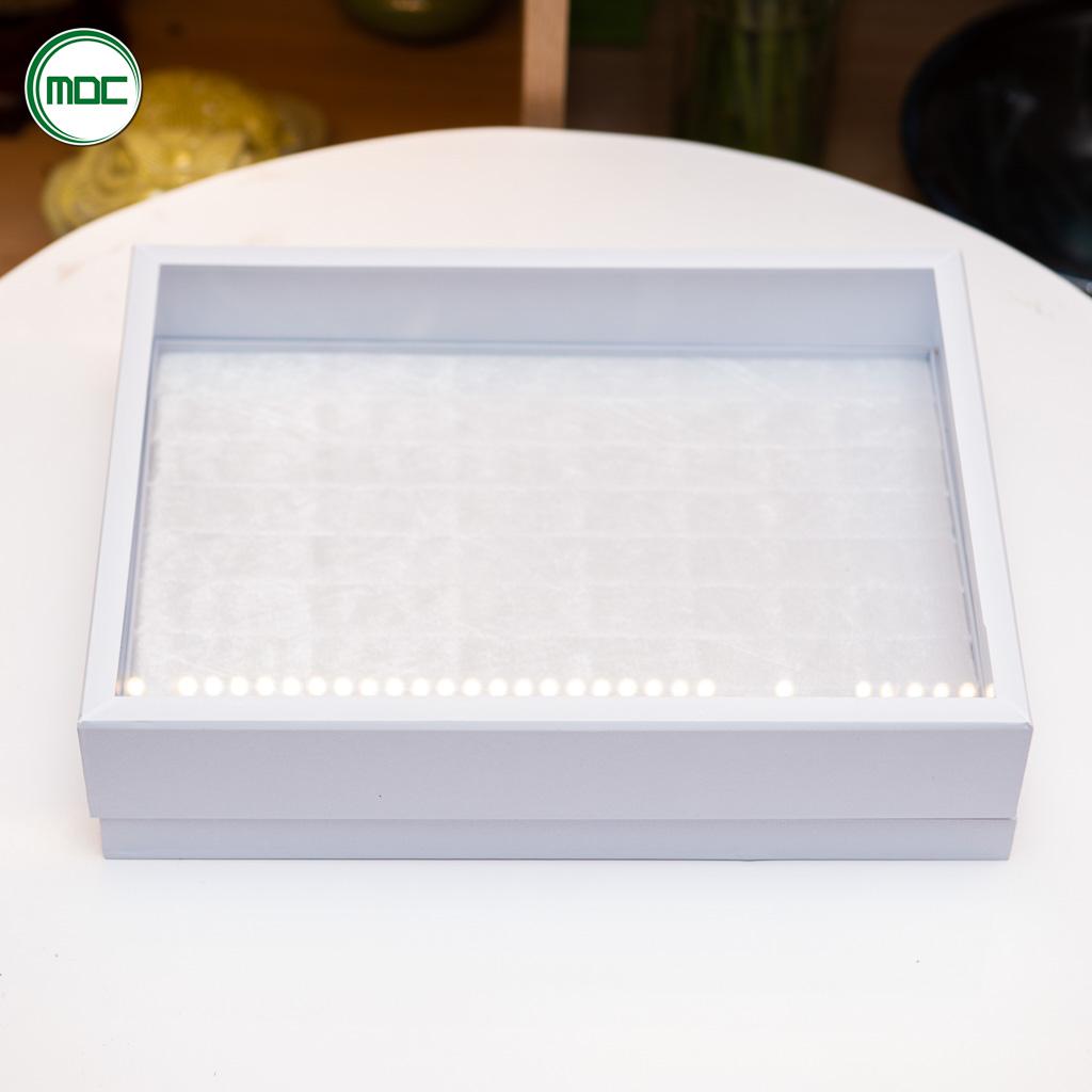 GIÁ TỐT - Hộp Trưng Bày Nhẫn Đựng Vòng Lót Nhung Cao Cấp Size 32 x 24 x 45cm (trưng bày nhẫn) và 31x23x75cm (trưng bày vòng)