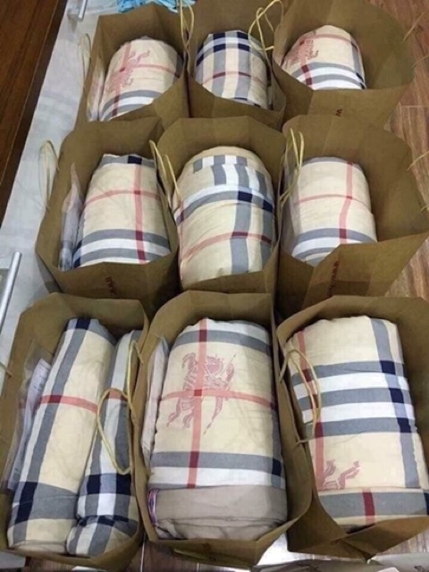 Chăn hè BURBERRY rộng 2mx2m2
