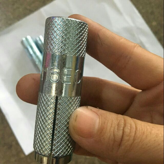 Tắc kê đạn 6 đến 16 li