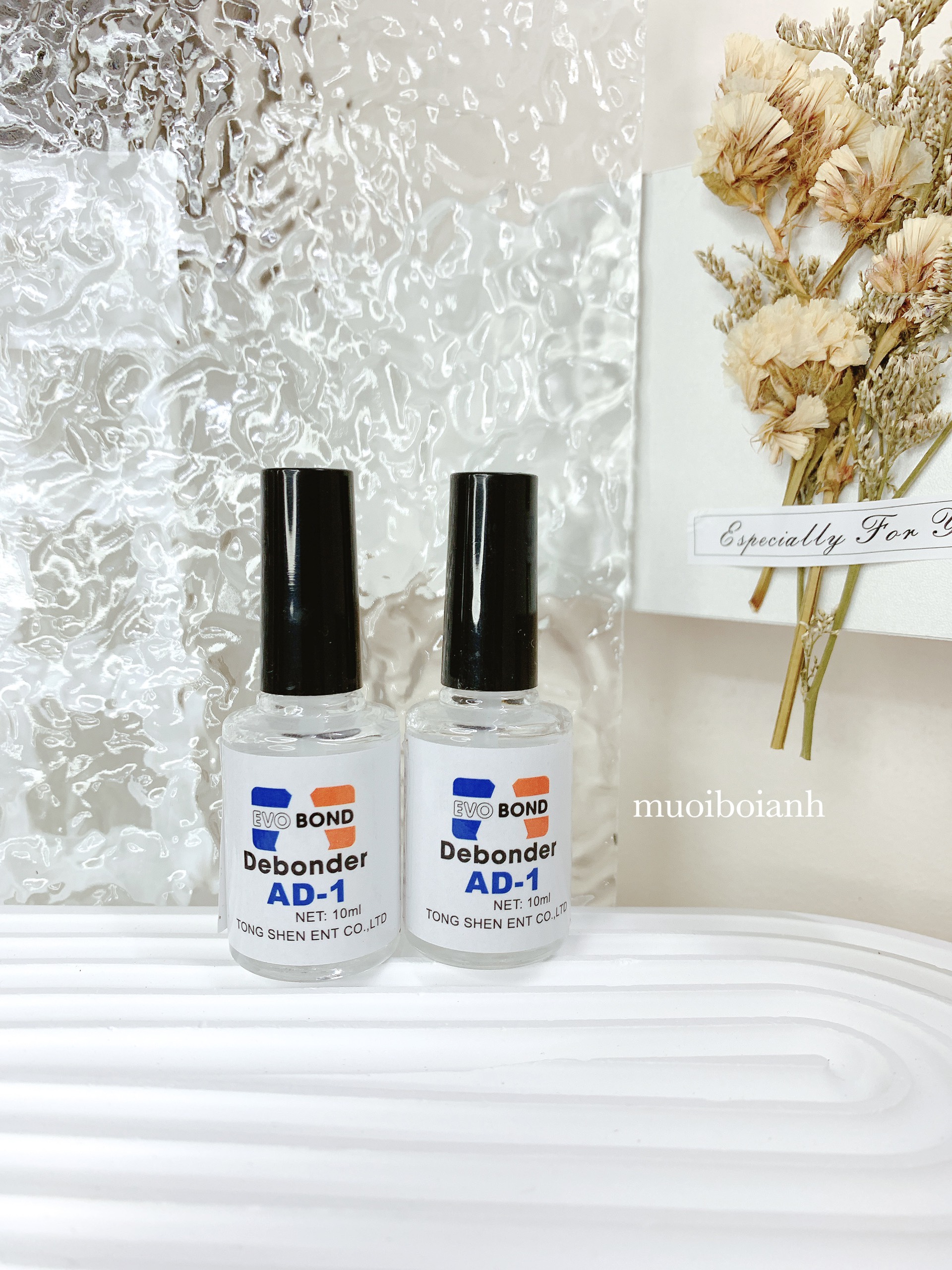Chai nước sáng đá tháo móng 10ml