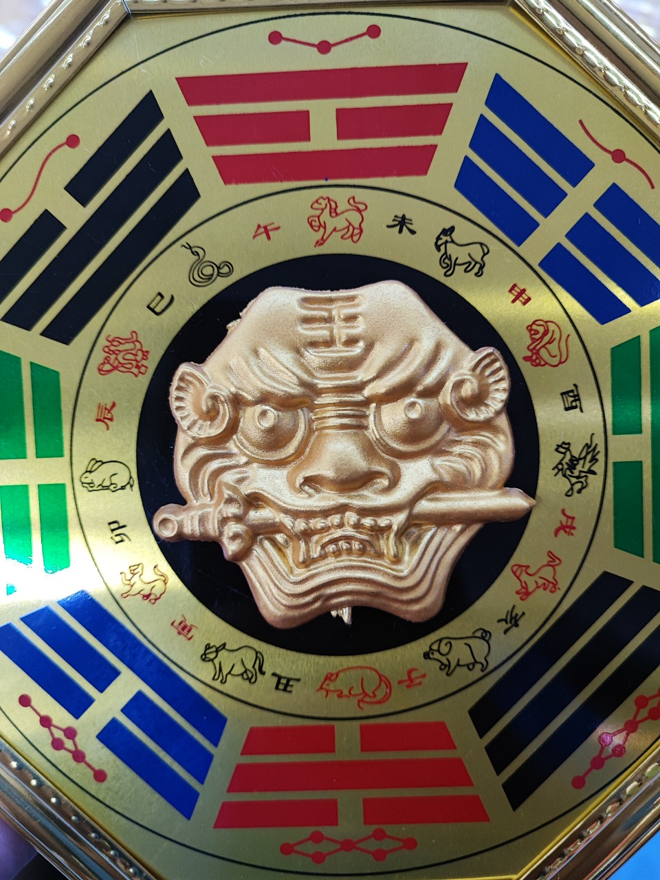 Gương Bát Quái Hổ Phù