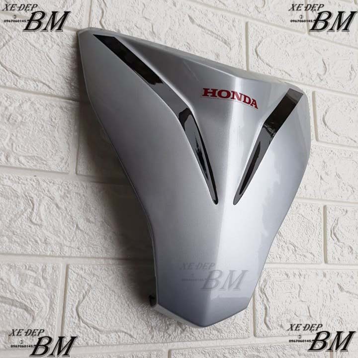 Mặt nạ wave A 110 màu bạc sơn tem