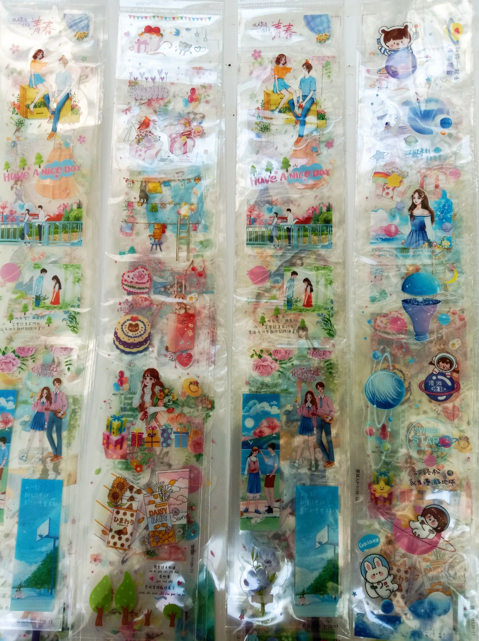 Sticker trang trí nhiều chủ đề