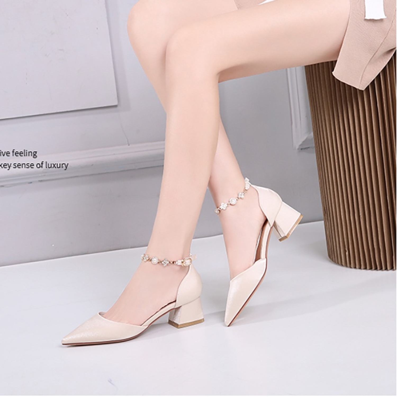Giày nữ cao gót big size Quảng Châu GQC18