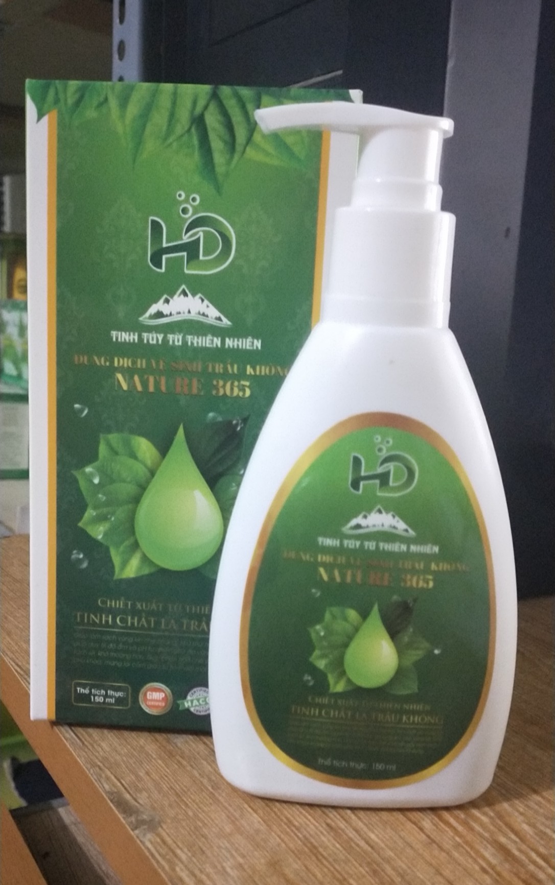 Dung dịch vệ sinh phụ nữ trầu không