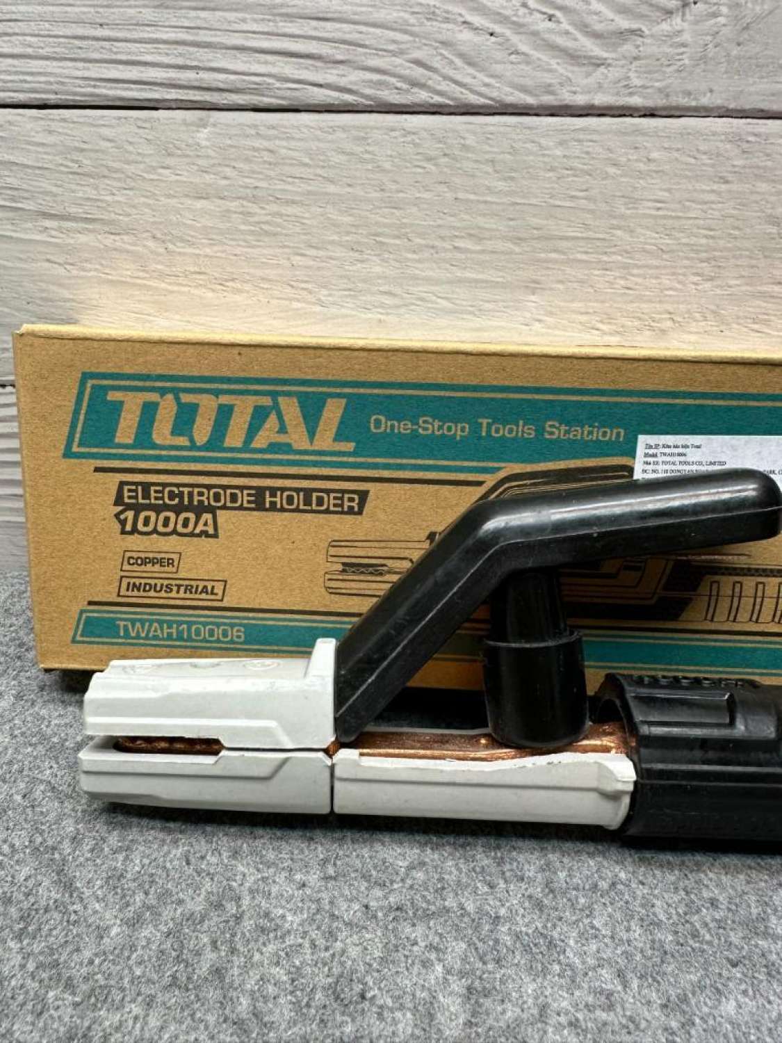 Total - TWAH10006 Kìm hàn 1000A