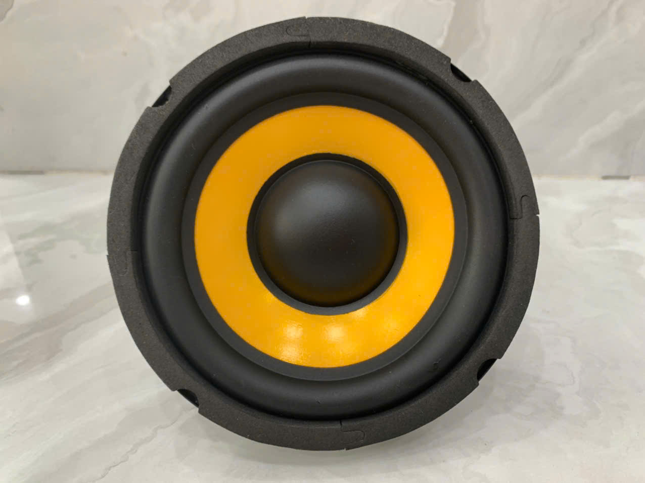 1 CỦ BASS 12 gân cao su hàng nhập cao cấp dải mid sáng dải bass căng lực