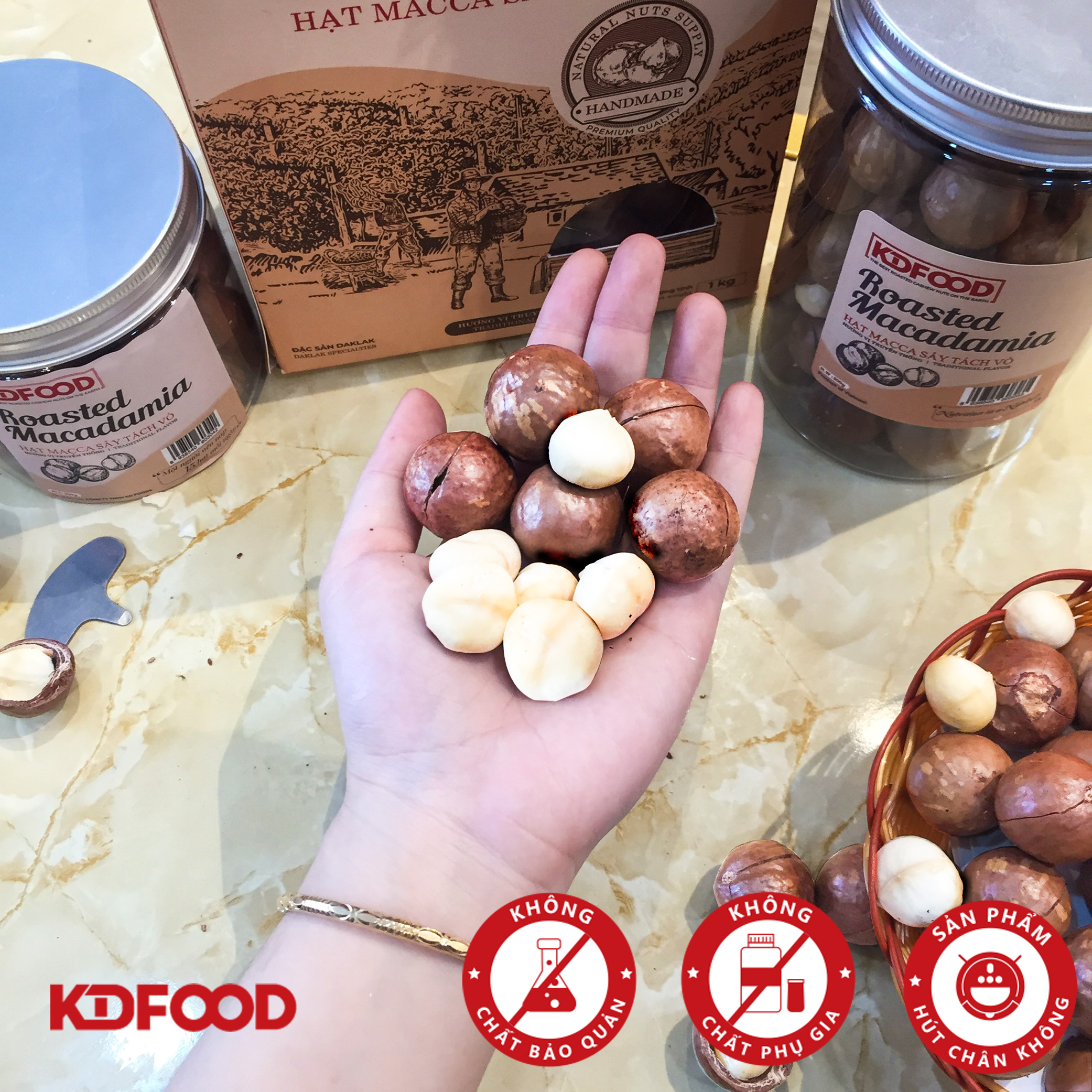Hạt Mắc Ca Sạch ĐắkLắk - Macca Nứt Vỏ Tây Nguyên (250g/túi)