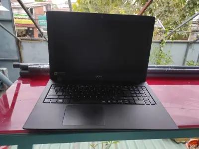 LAPTOP CŨ ACER ASPIRE E5-575 CPU CORE I5-7200U/ RAM 8GB/ SSD 128GB/ VGA INTEL HD GRAPHICS/ LCD 15.6'INCH FULL HD (1920 X 1080)