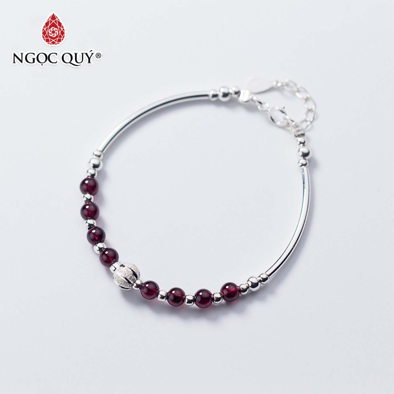 [HCM]Vòng tay bạc đá Garnet phối bi họa tiết mệnh hỏathổ - Ngọc Quý Gemstones