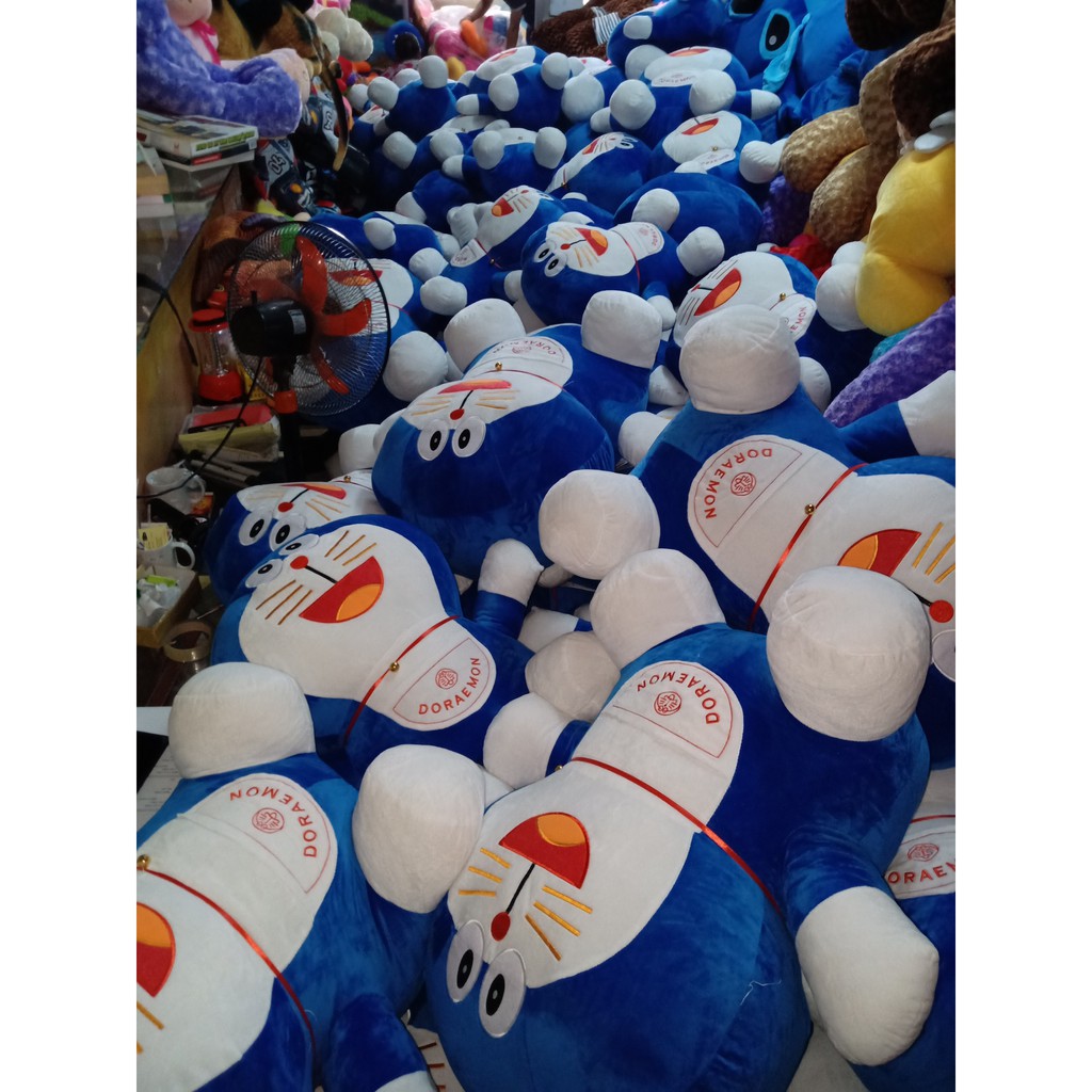 Gấu bông doremon size lớn