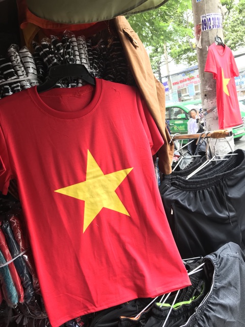 [HCM]ÁO CỜ ĐỎ DAO VÀNG