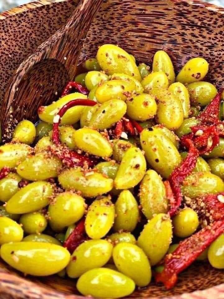 Nho Lào Muối Ớt 1000gr