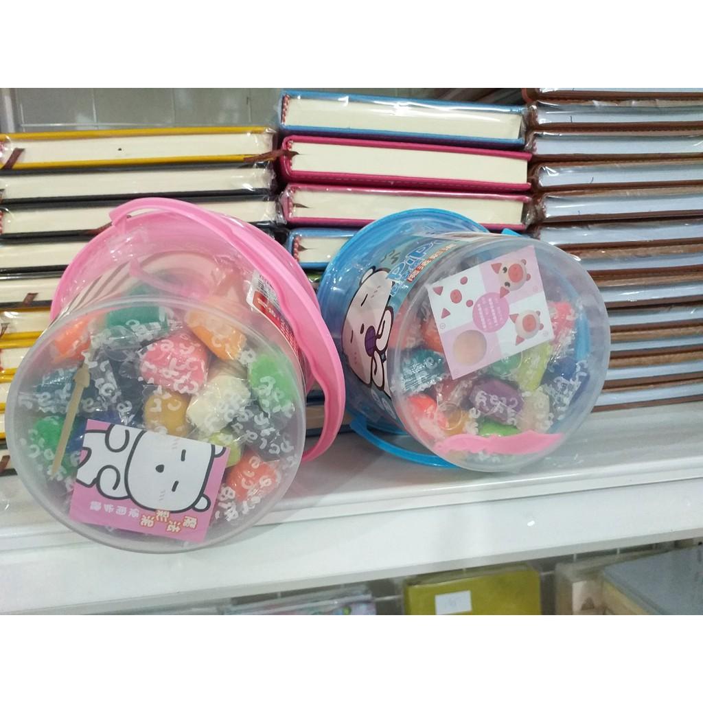 Xô đất nặn 12 màu