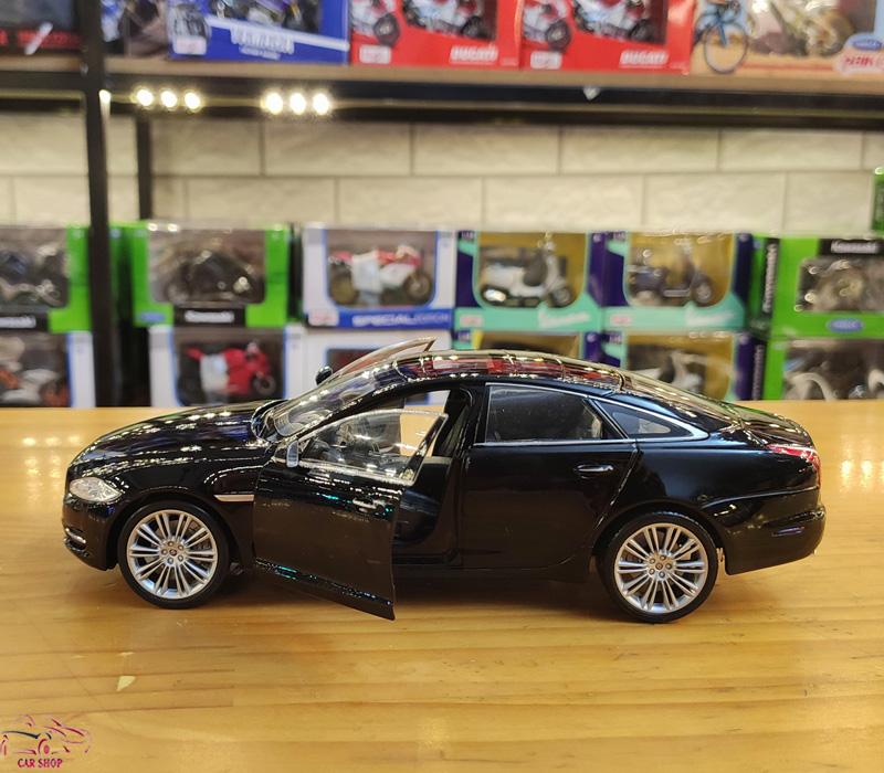 Xe mô hình Welly Jaguar XJ 2010 1/24