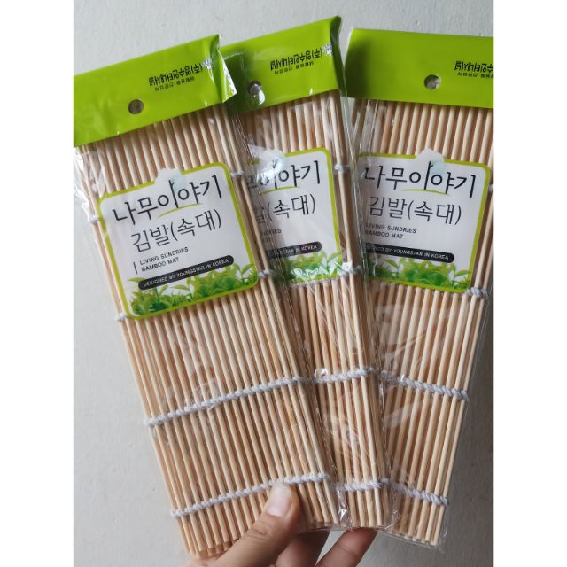 Mành Tre Cuộn Cơm Sushi Kim Bắp Hàn Quốc