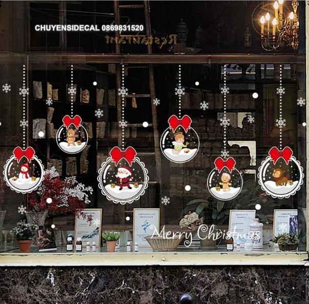 Decal trang trí tường noel - rèm cầu pha lê nơ đỏ