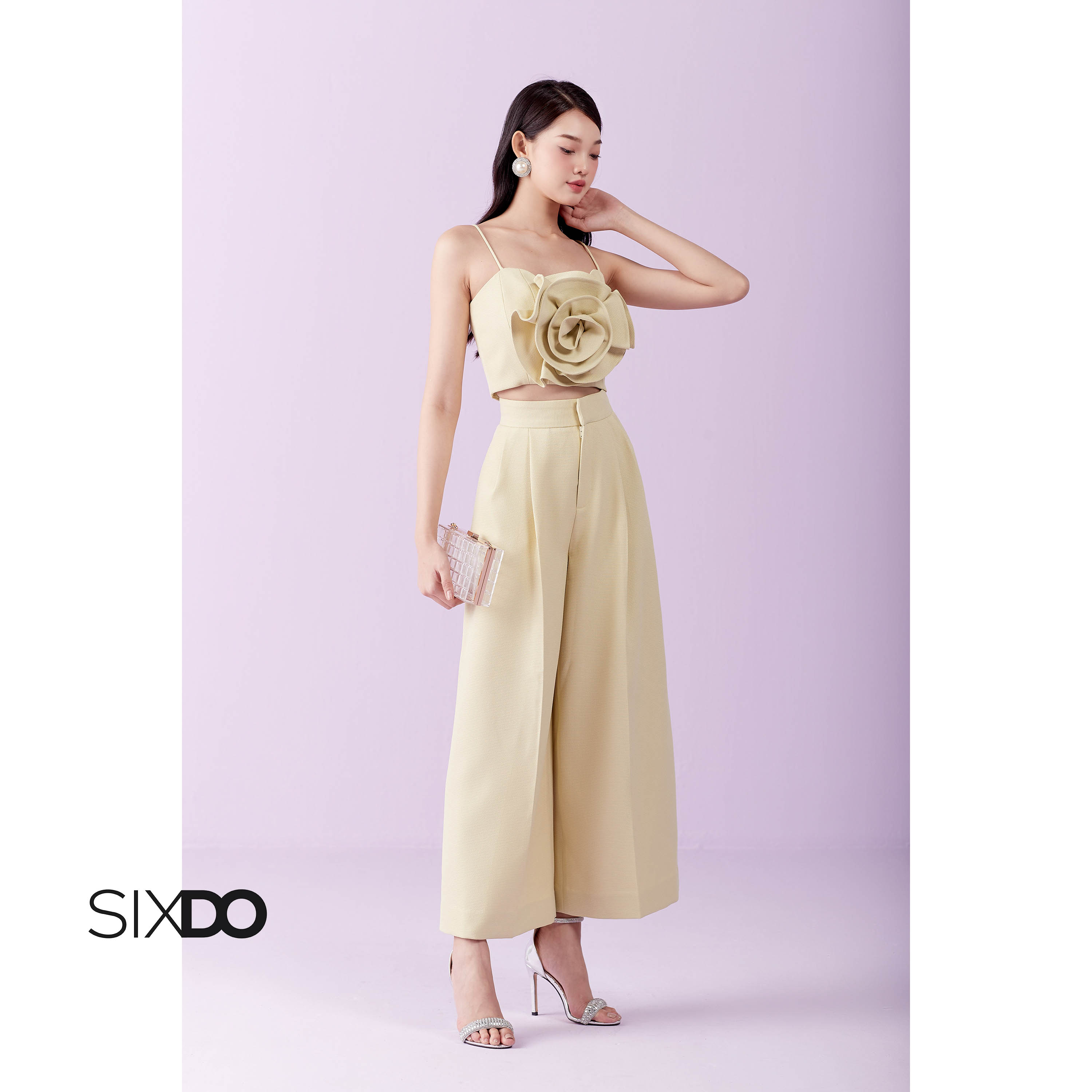 Áo nữ hai dây hoa ngực SIXDO (Yellow-Green Strappy Raw Top)