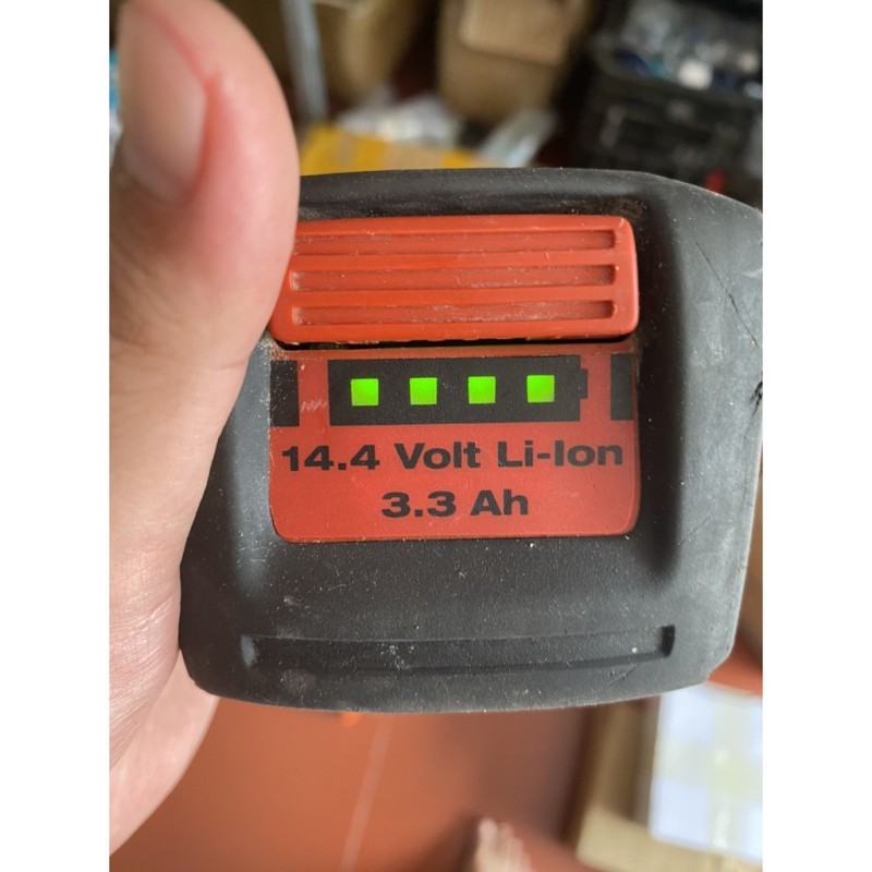 Pin Zin Li-Ion Hilti 14.4V 3.3Ah.