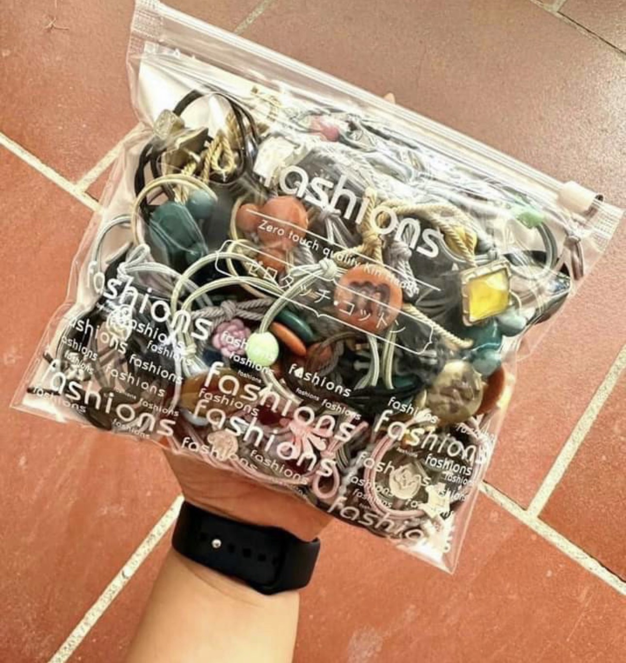 Set 50 thun cột tóc nhiều mẫu
