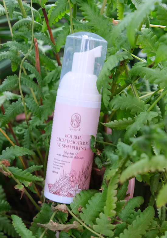 BỌT RỬA BÁCH THẢO DƯỢC VỆ SINH PHỤ NỮ 60ml