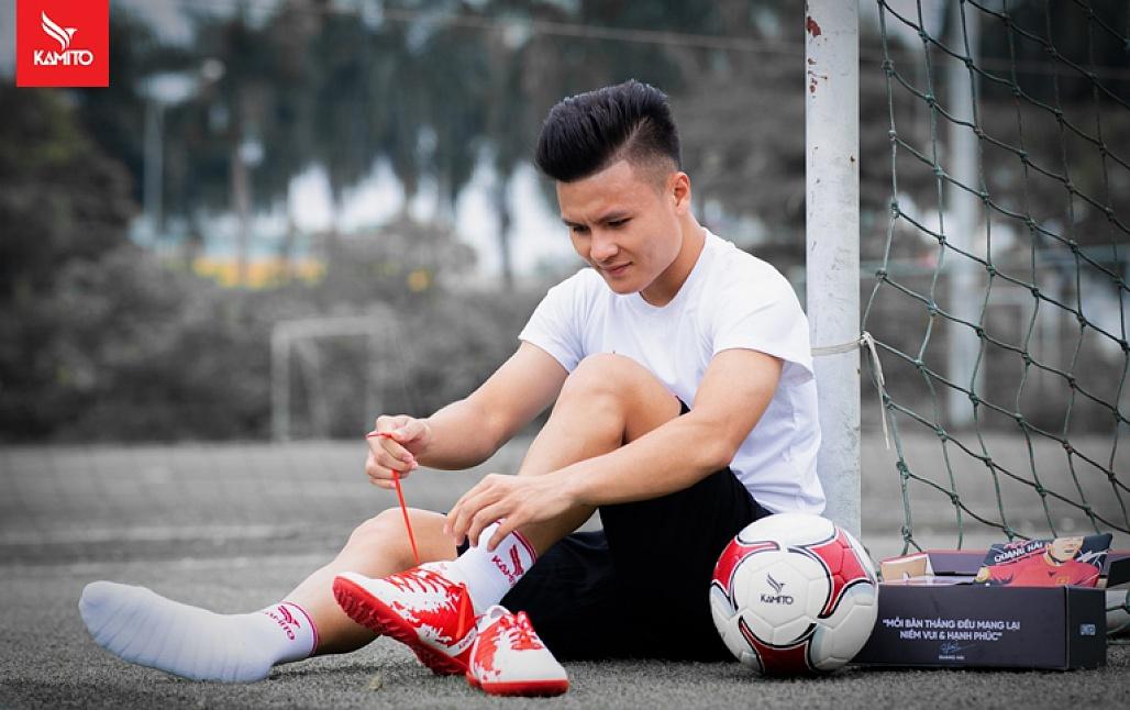 Giày đá bóng trẻ em Kamito QH19