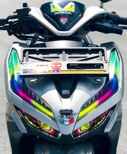 [SIÊU ĐẸP] Cặp tem dán fa đèn vario 18-20 gửi mẩu ngẩu nhiên