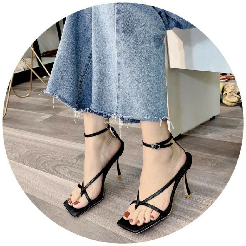 Giày Sandal cao gót 7p xỏ ngón chữ V cá tính siêu hot giá rẻ