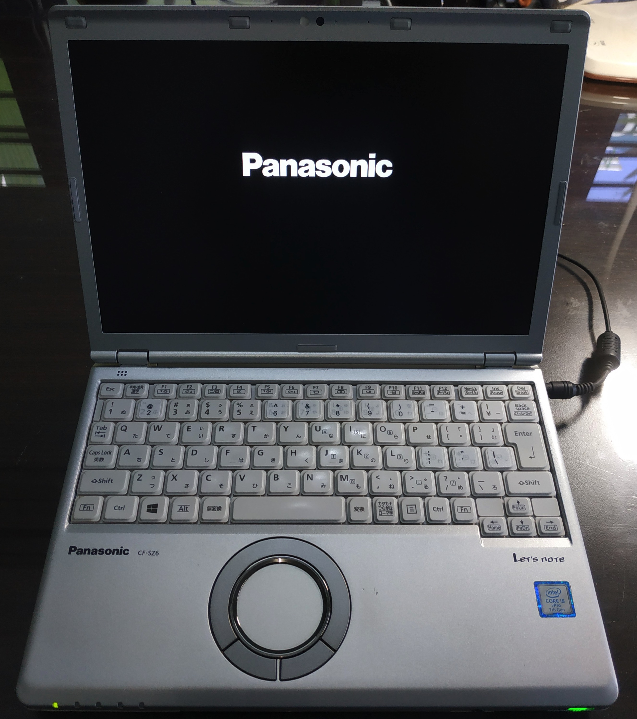 Laptop Panasonic nội địa Nhật Bản CF-SZ6, CPU i5-7300U, RAM 8GB