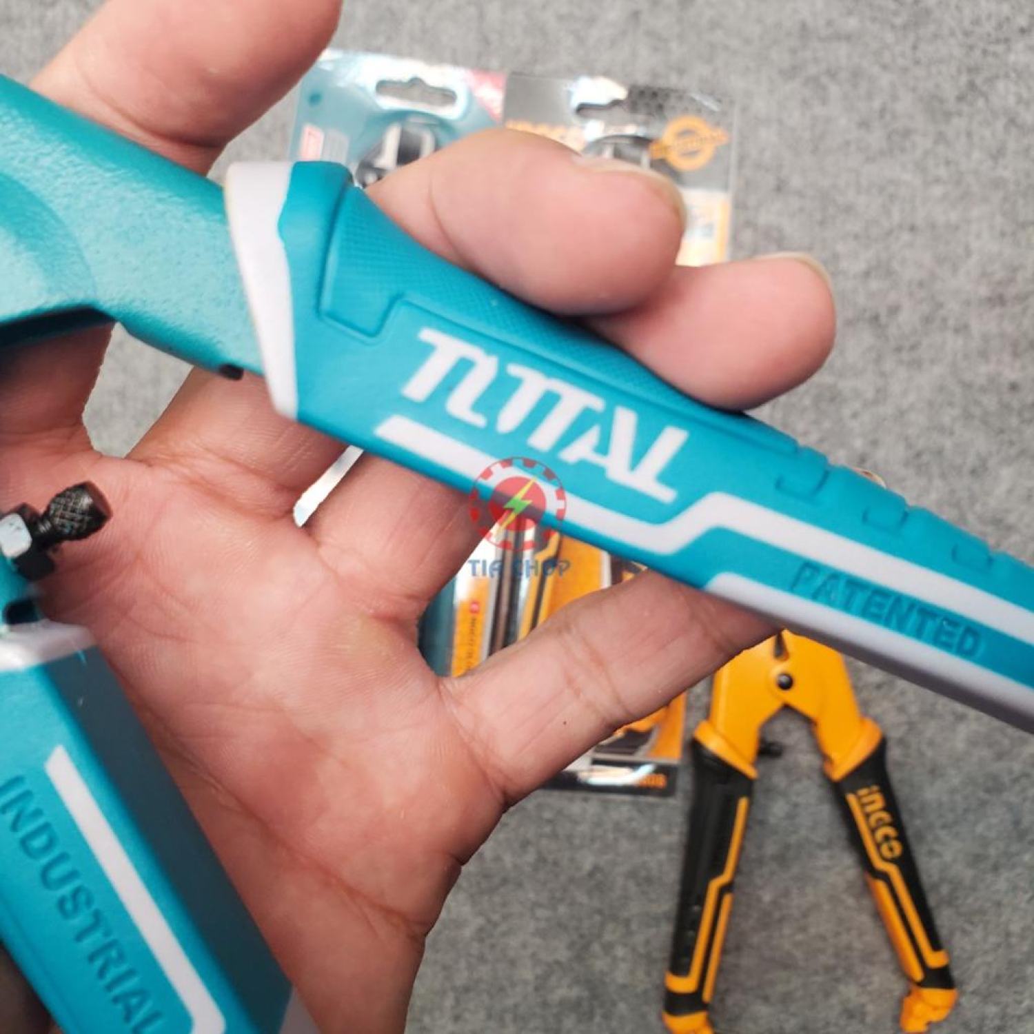 8" Kìm cộng lực mini INGCO HMBC0808 Total THT11386