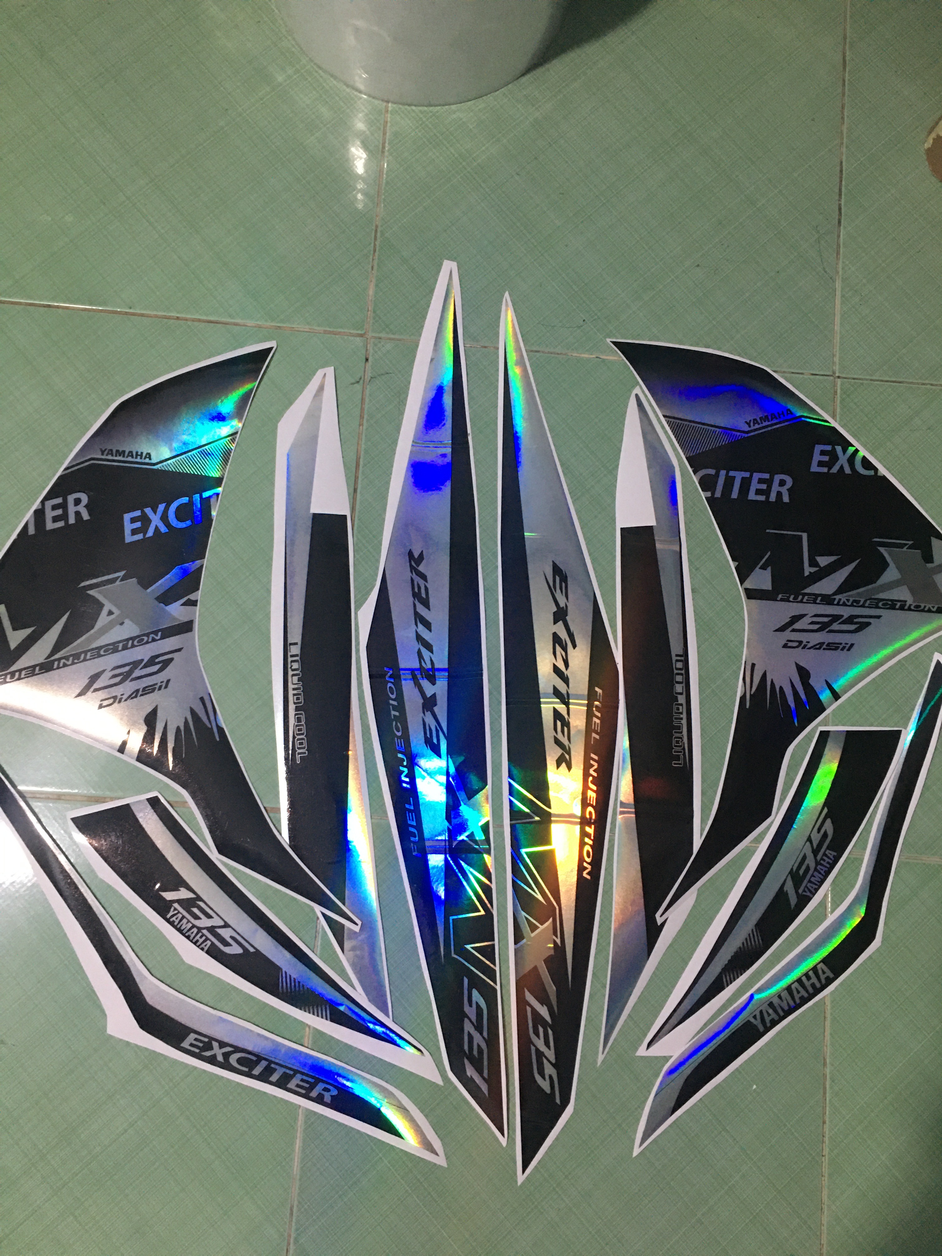 Tem exciter 135 crom MX bạc đen
