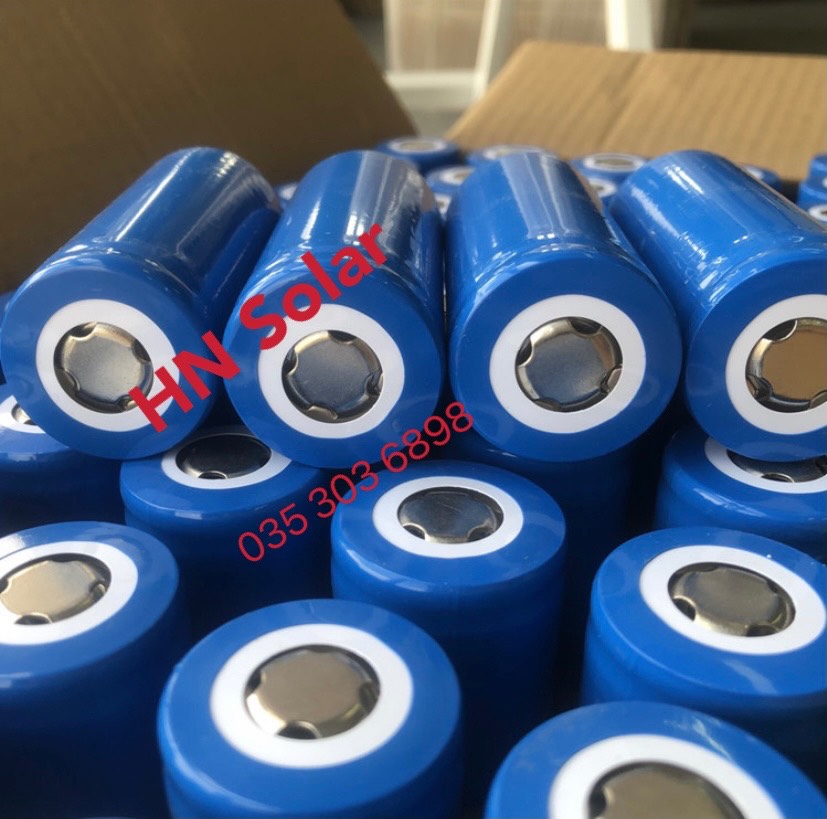 10 Cell Pin lithium sắt 32700- 3.2V 5.6Ah (Chống cháy nổ, có thể dùng cho NL mặt trời)
