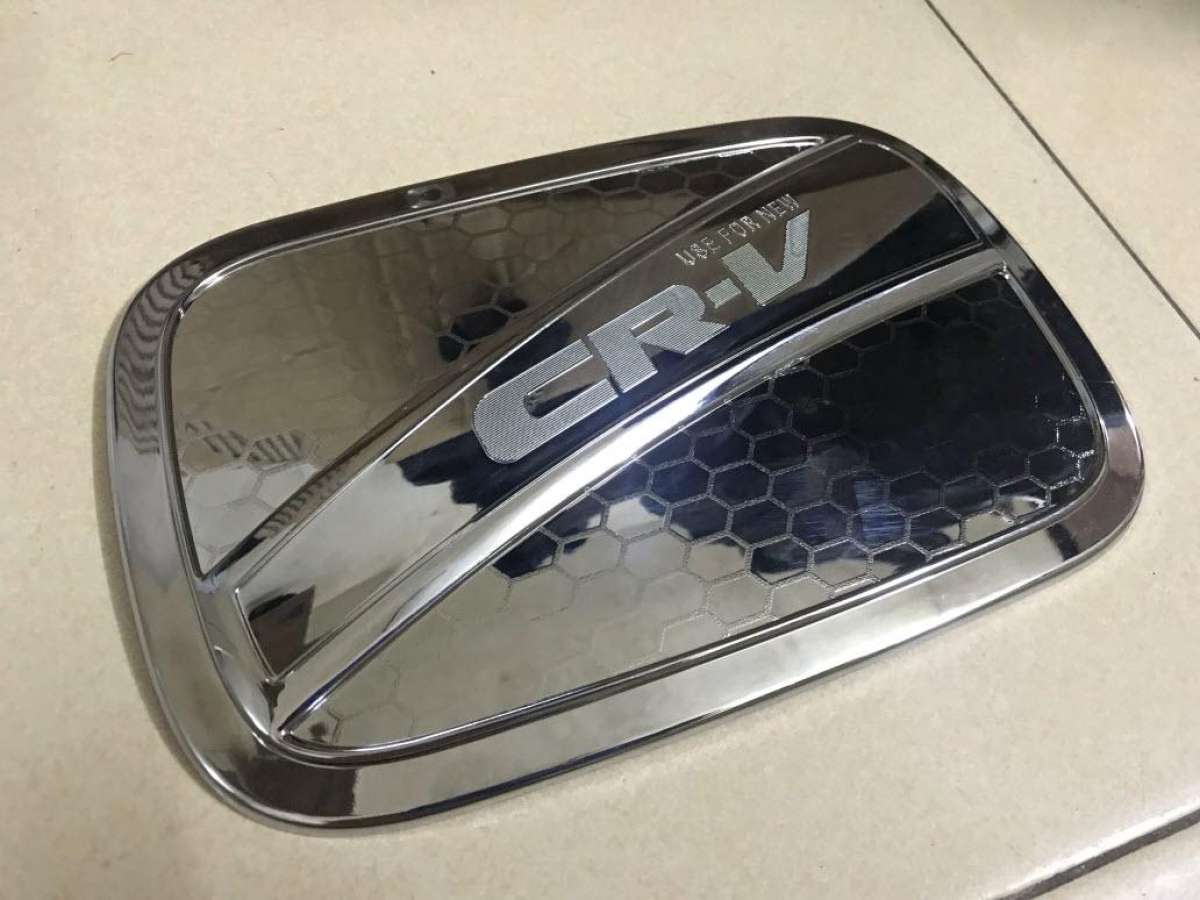 Ốp nắp bình xăng mạ crom cao cấp
