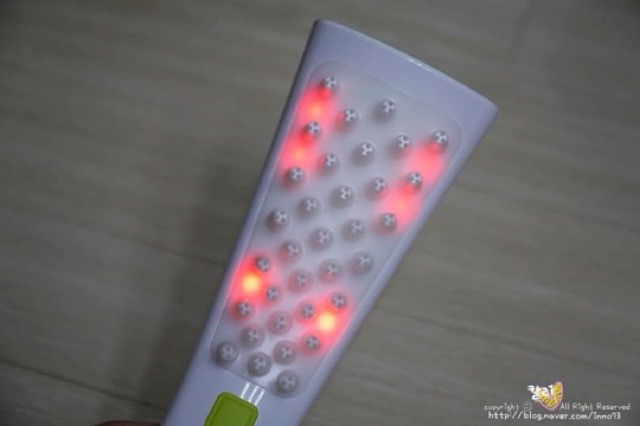 [HCM]Lược gội đầu massage Chahong Scalp Led Wave sonic