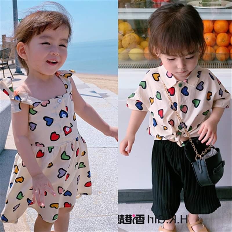 váy hoặc áo hình trái tim cho bé gái