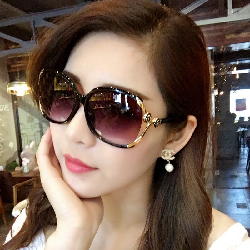 Kính mắt thời trang chống bụi chống nắng hai mắt