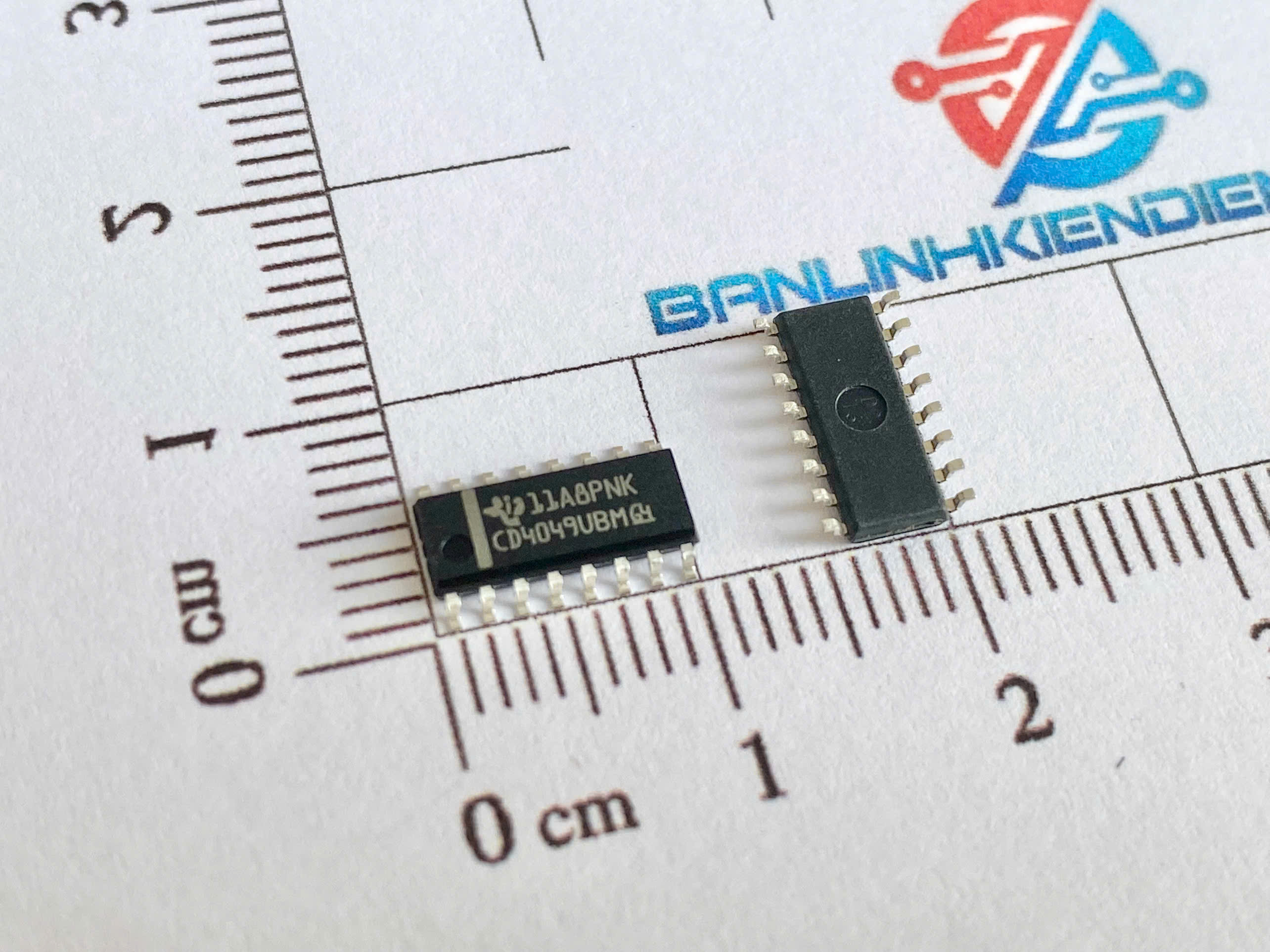 [Combo 10 chiếc] CD4049UBM, CD4049UBE, CD4049 IC Số SOP-16