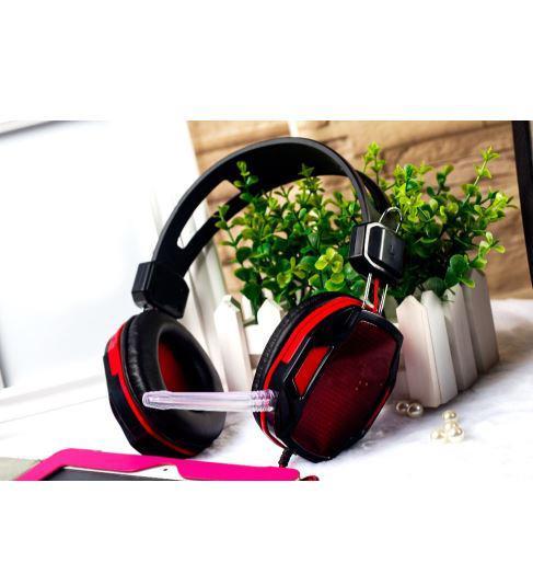 Tai nghe game thủ Soyto SY833 có đèn LED (Đỏ)