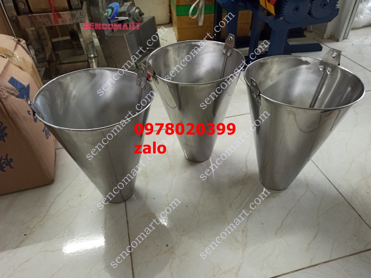 Phễu cắt tiết gà ,vịt