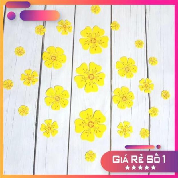 9 bông hoa mai xốp dán tường dán kính