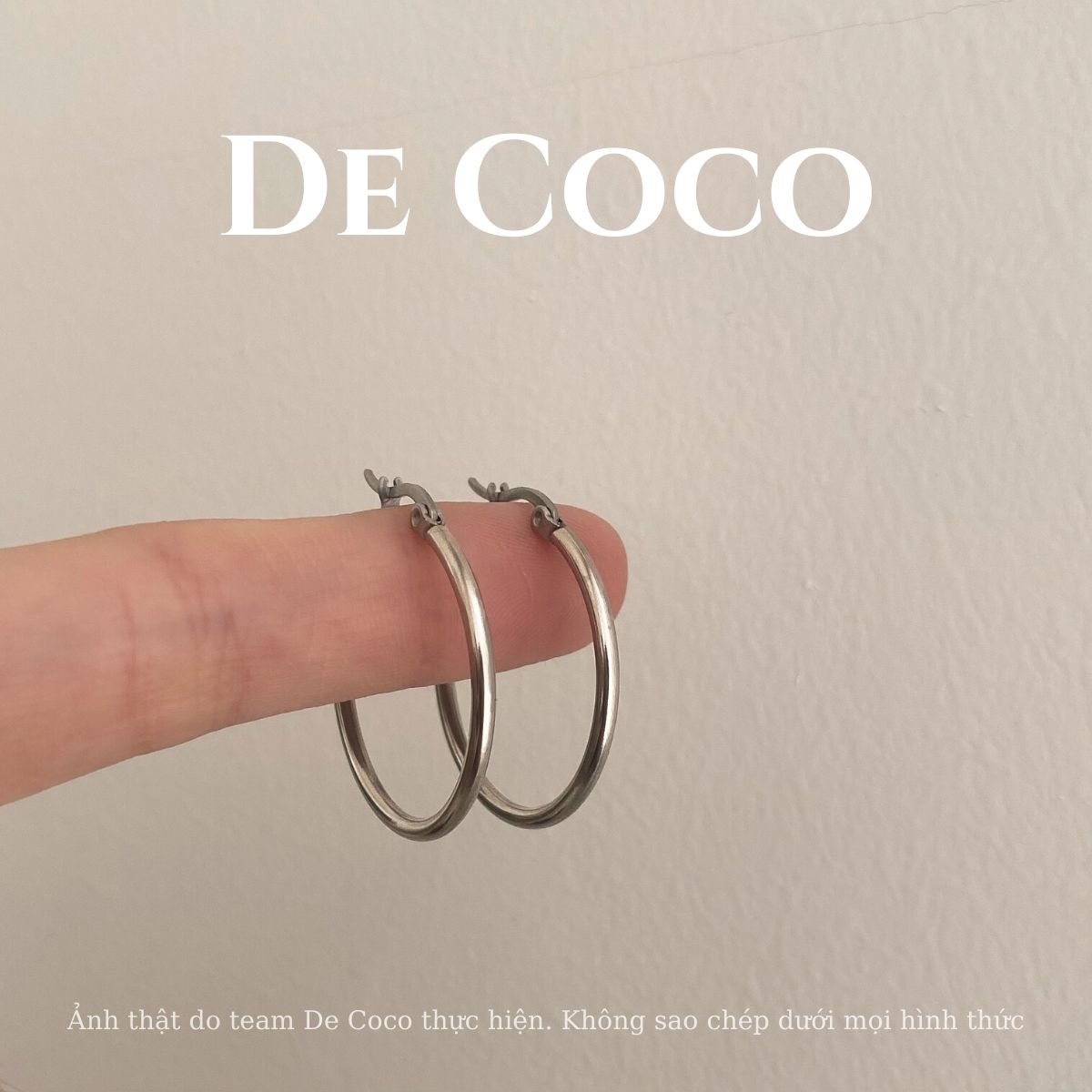 Khuyên tai thép y tế hình tròn Dome De Coco