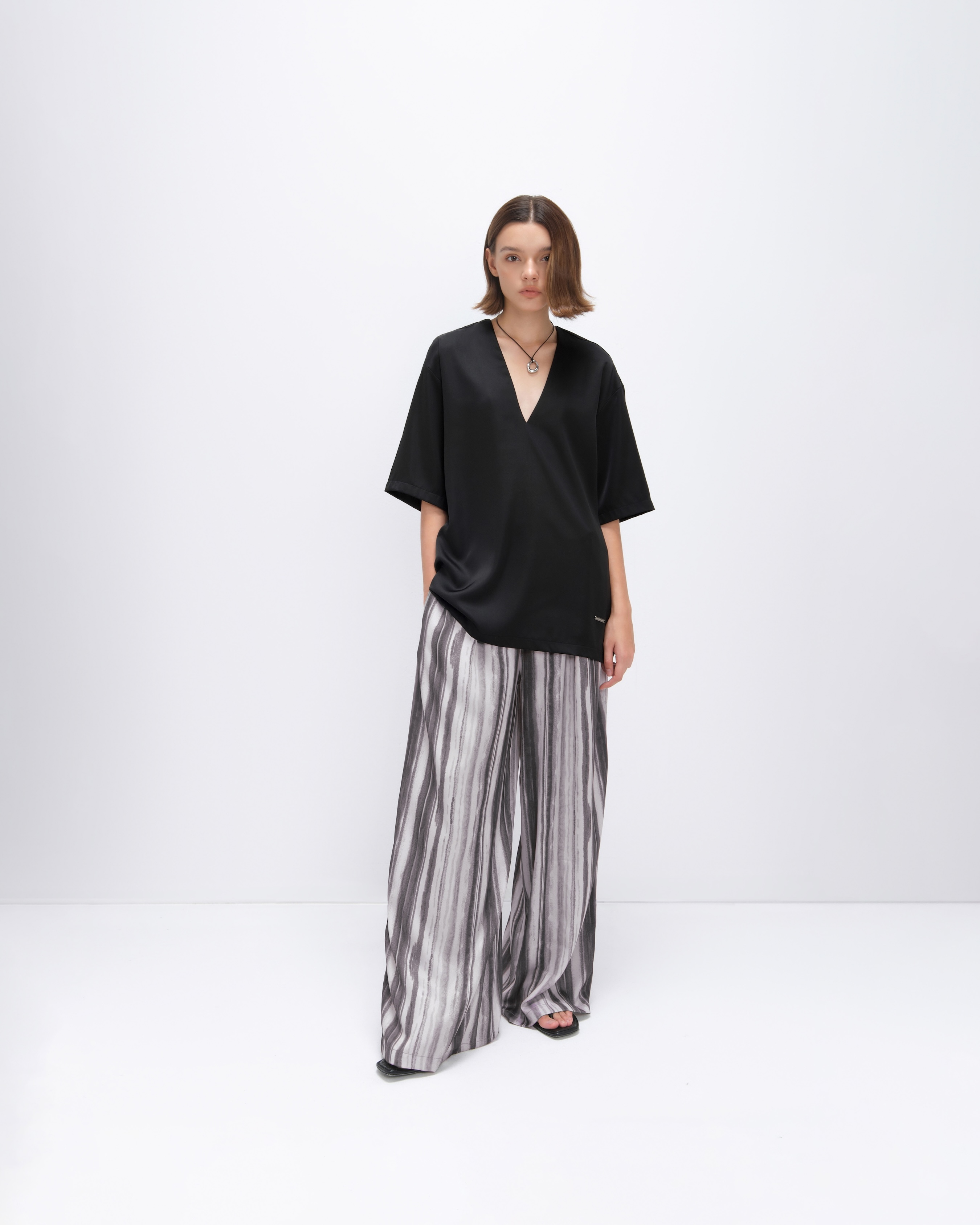 HIGHCHIC - MOLLE TOP - Áo lụa nữ - Áo lụa thiết kế sang trọng