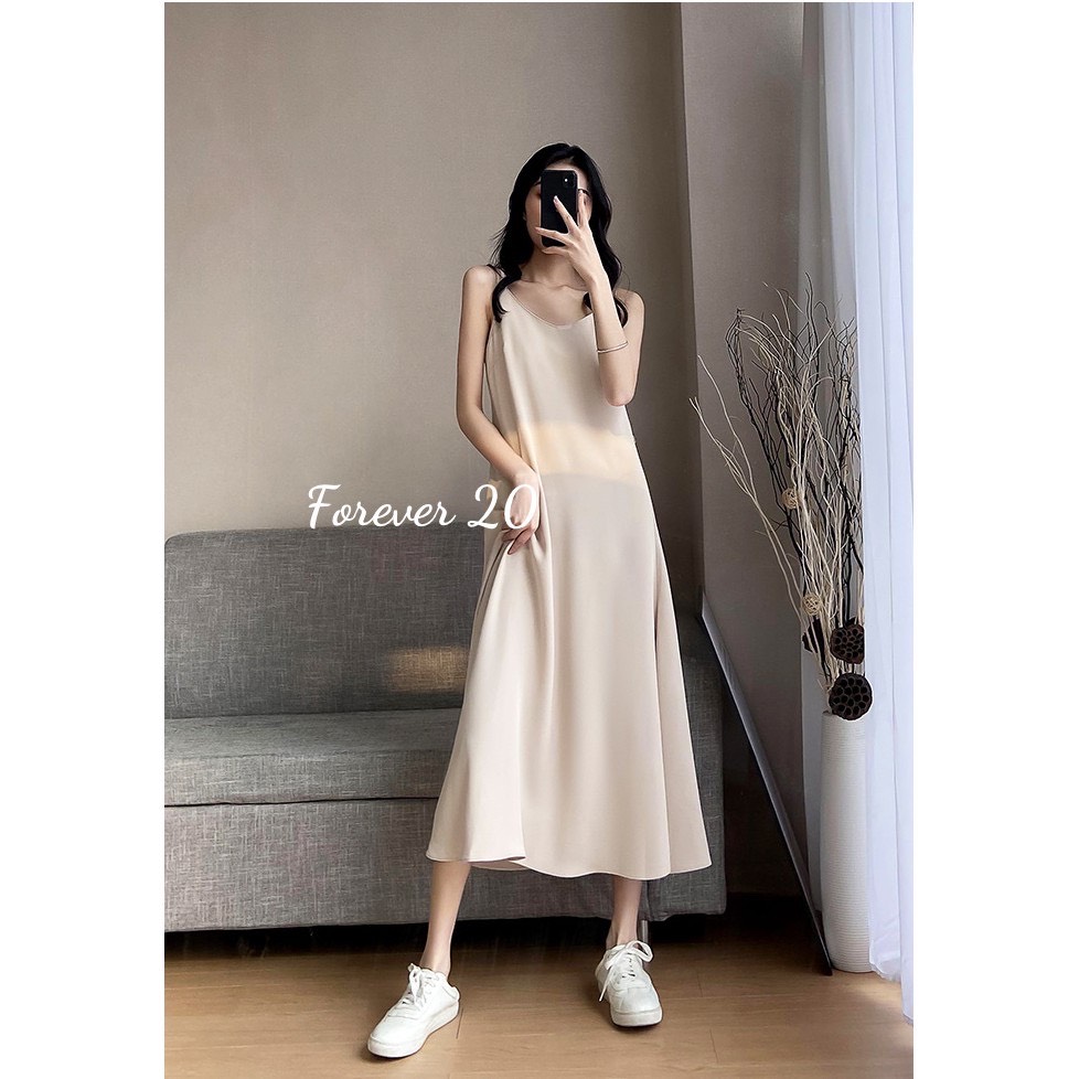 Váy maxy đũi 2 dây cổ tim dáng dài 1m15 chất đũi xước