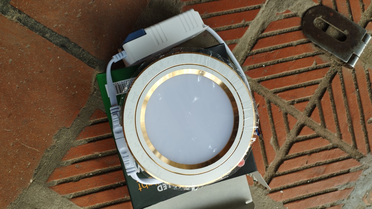 [CHÍNH HÃNG ]Đèn LED âm trần downlight đổi màu 10W Model: AT26 ĐM 90/10w