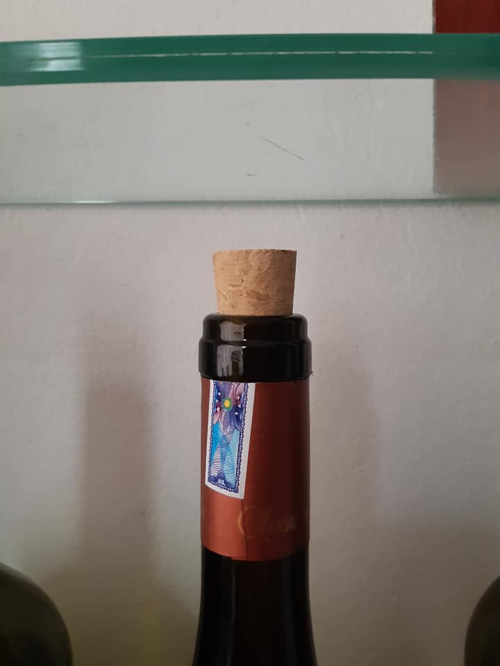 Vỏ chai vang 750ml trang trí trưng bày